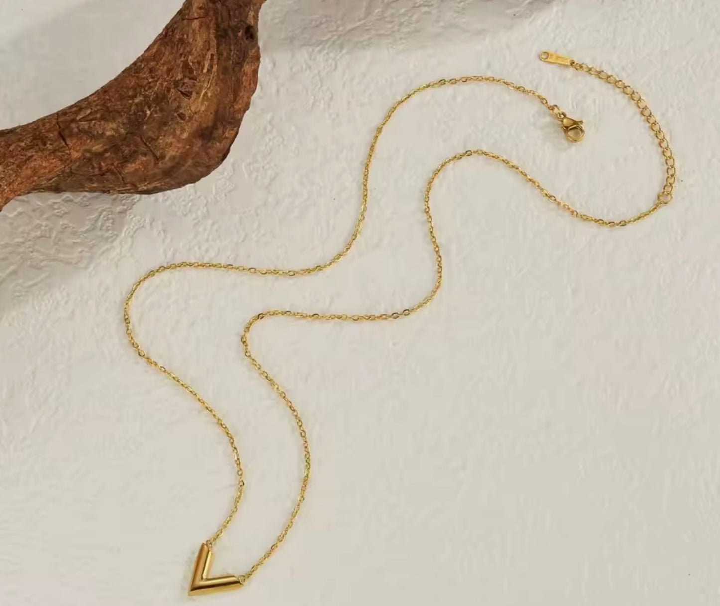 Mara Necklace