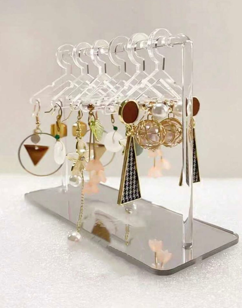Silver Hanger Stand