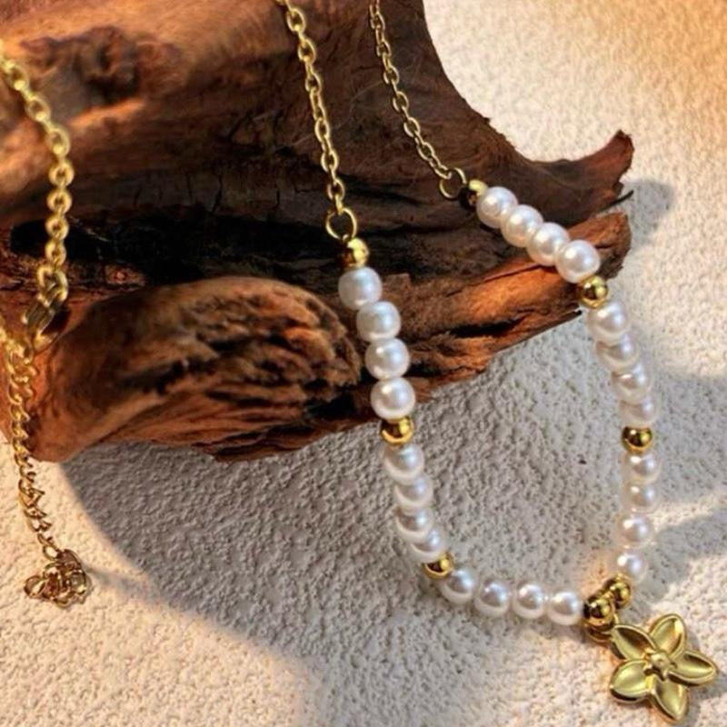 Azalea Necklace