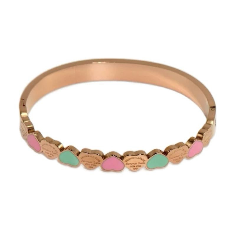 Dione Bangle