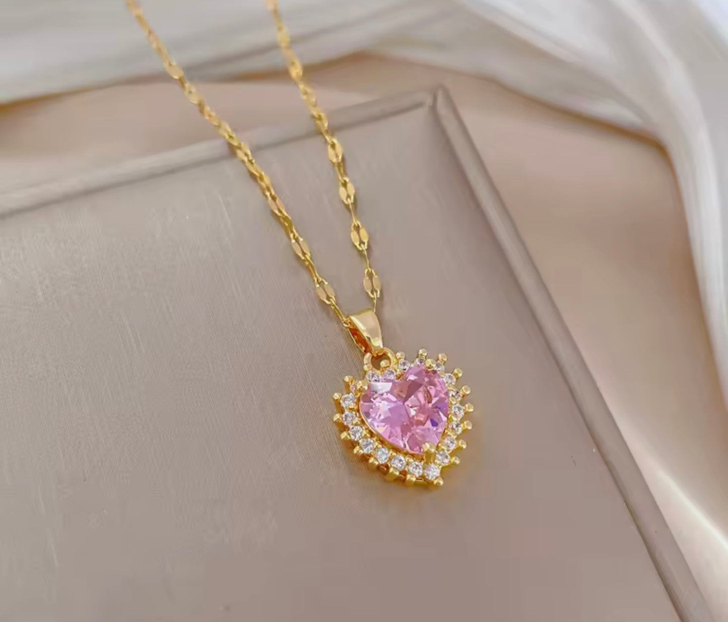 Lovie Necklace