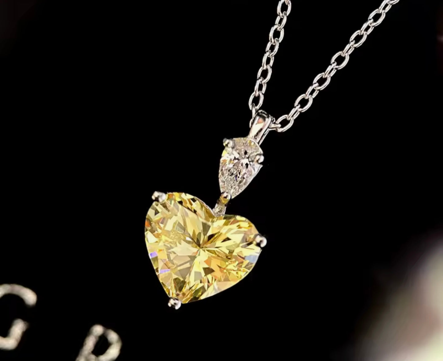 Belle Necklace