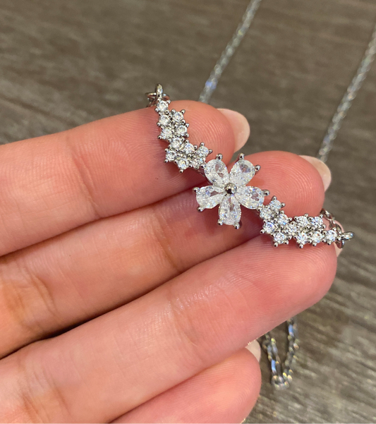 Danya Necklace