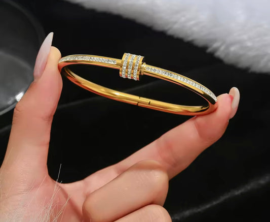 Esmae Bangle