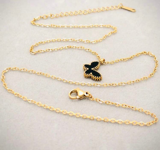 Saira Necklace