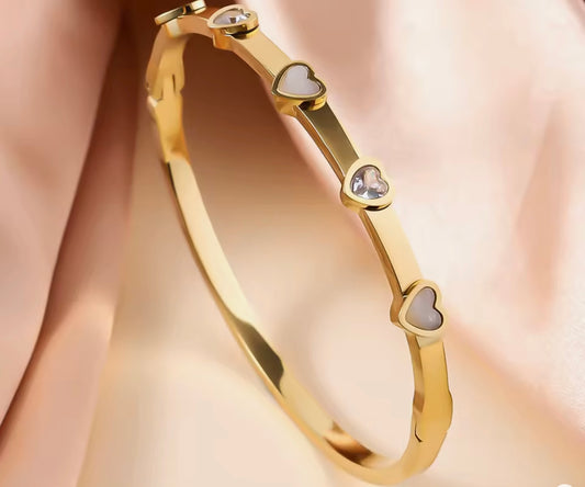 Addison Bangle