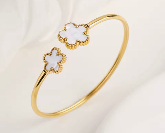 Ariel Bangle