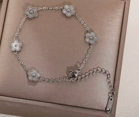 Phoebe Bracelet
